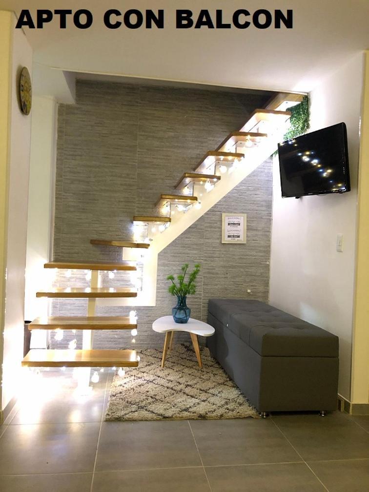 Apartamentos View, Calle Del Malecon Frente Al Lago Guatape Ngoại thất bức ảnh
